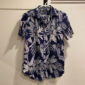 Wallin & Bros Short Sleeve Button Down Collared Shirt